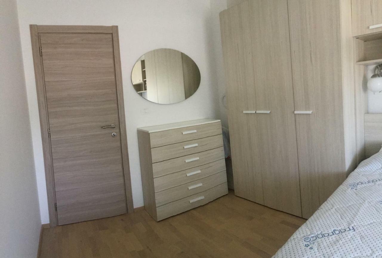 Holly Apartman Umag Luaran gambar